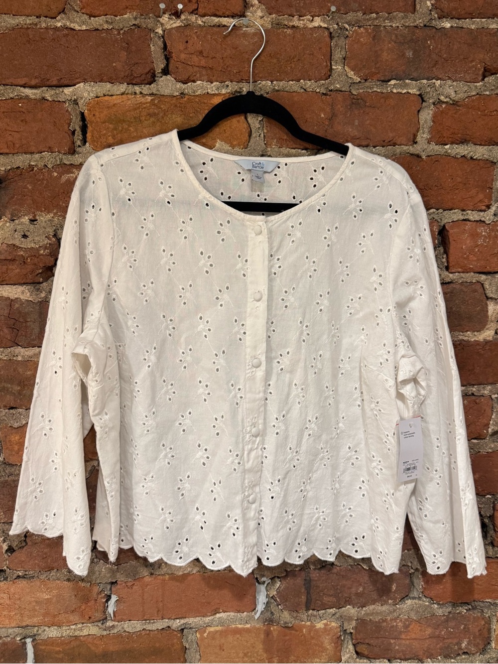 croft & barrow Women’s White Eyelet Button-Front Blouse (100% Cotton)